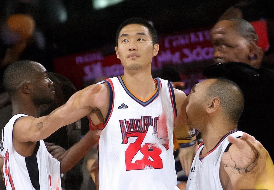 2007年NBA季后赛：太阳VS湖人巅峰对决回顾